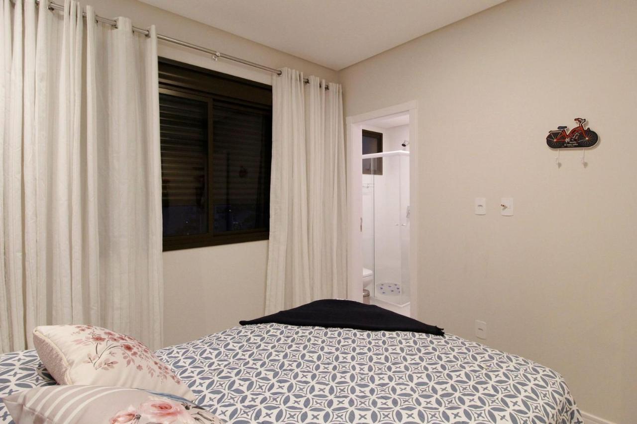1090 Finamente Decorado 03 Suites Na Praia De Bombinhas Εξωτερικό φωτογραφία