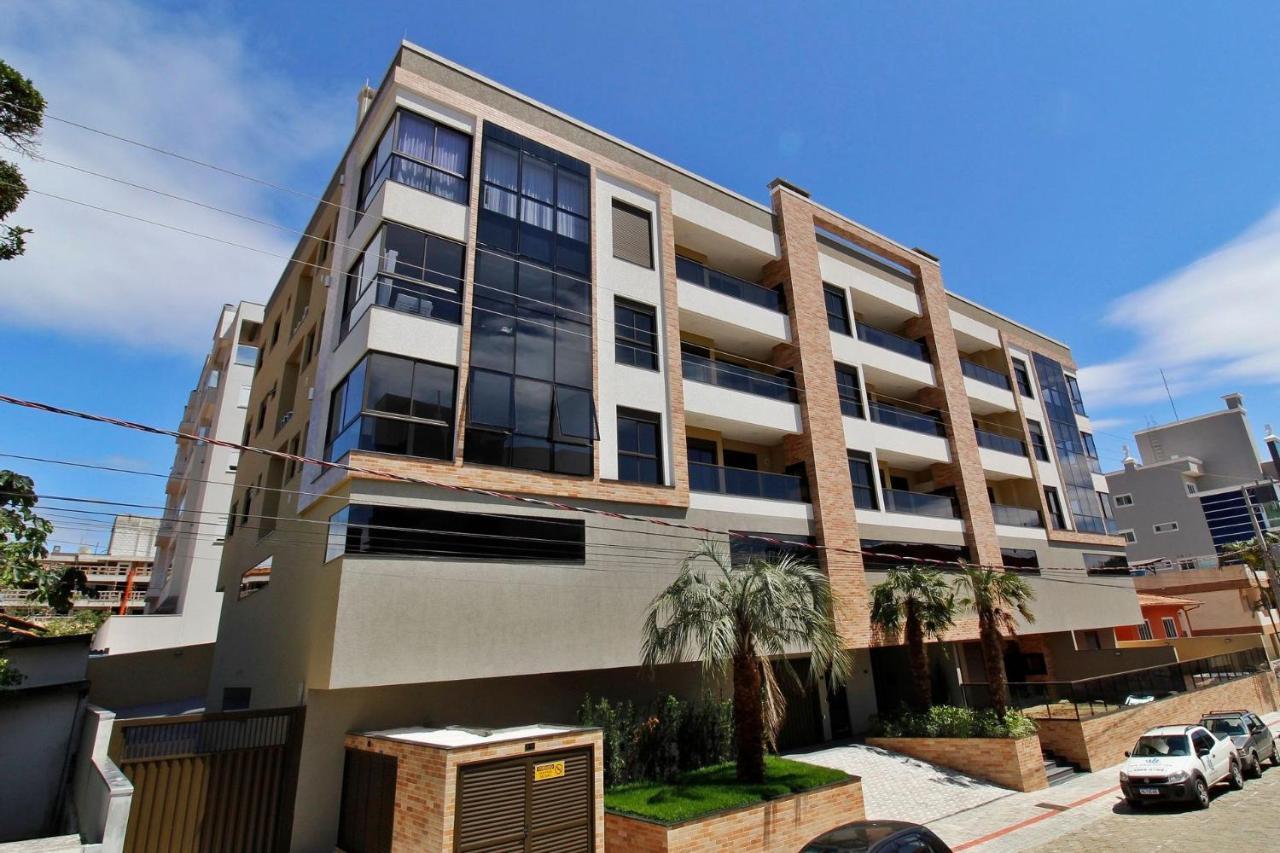 1090 Finamente Decorado 03 Suites Na Praia De Bombinhas Εξωτερικό φωτογραφία